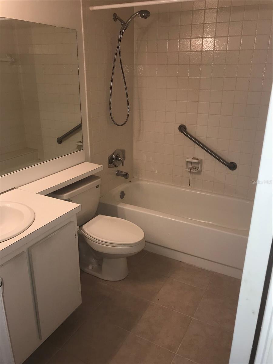 8209 Sun Spring Cir #81 Property Photo 11