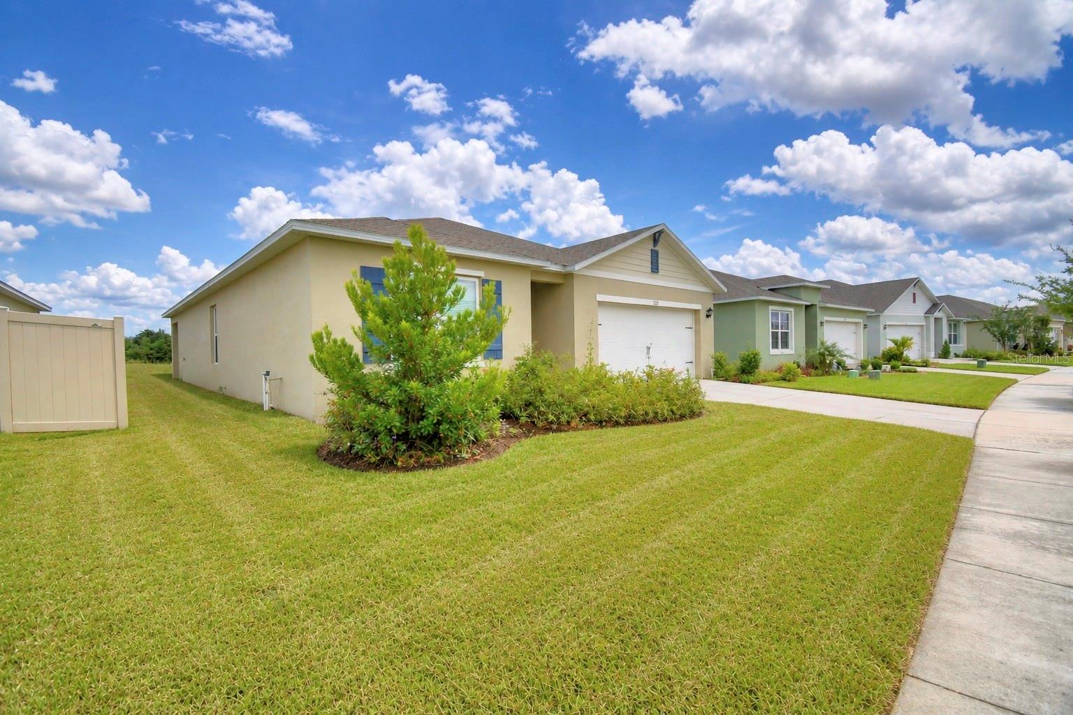5628 Siltstone St Property Photo 3