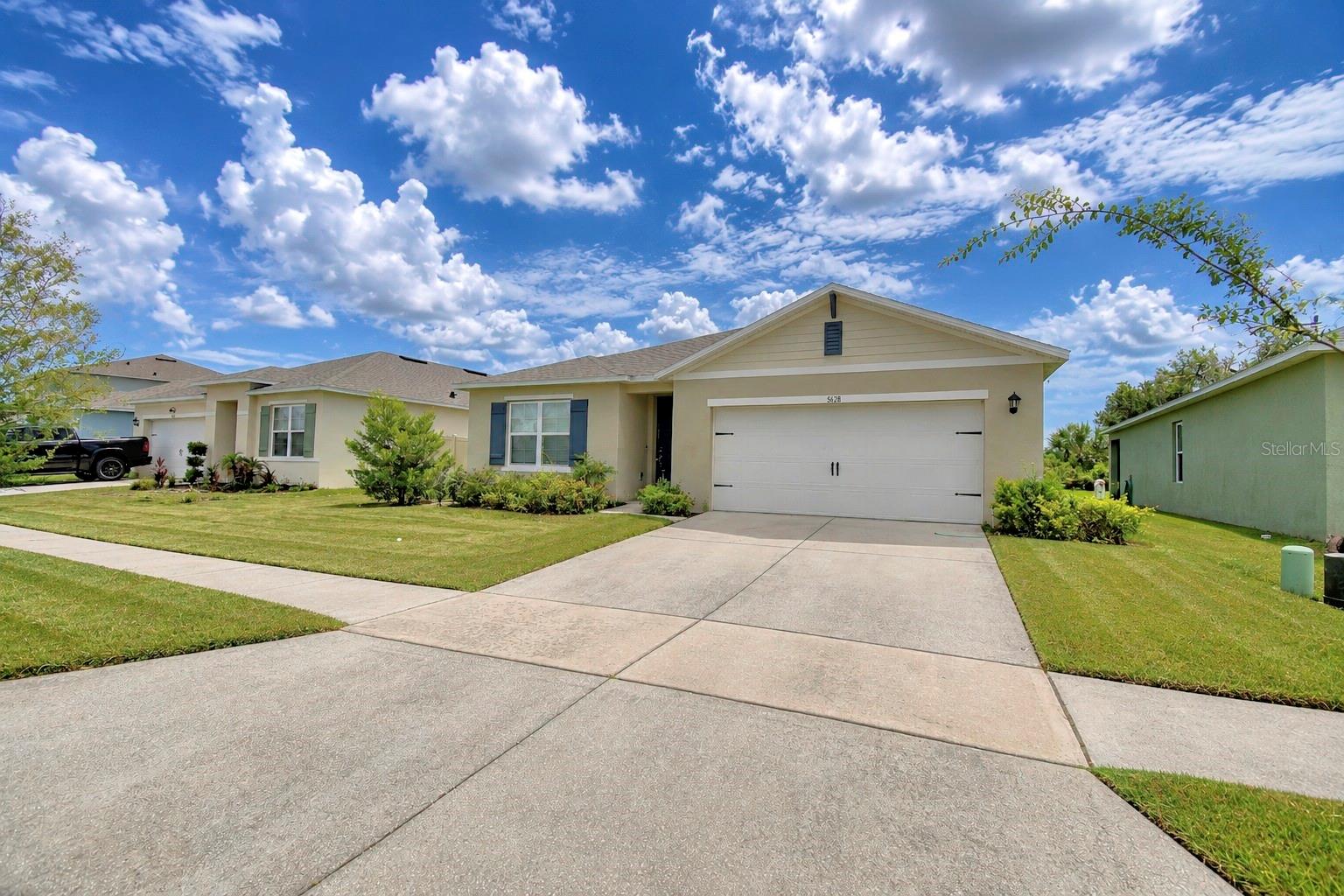 5628 Siltstone St Property Photo 5
