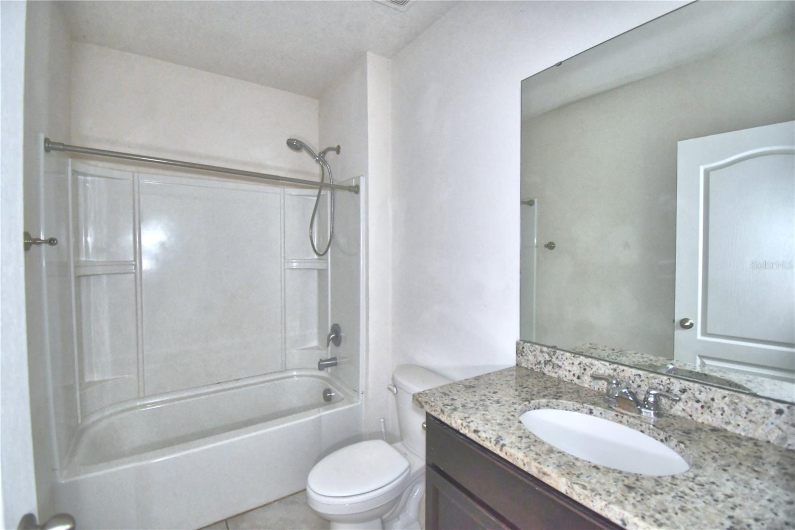 5628 Siltstone St Property Photo 23