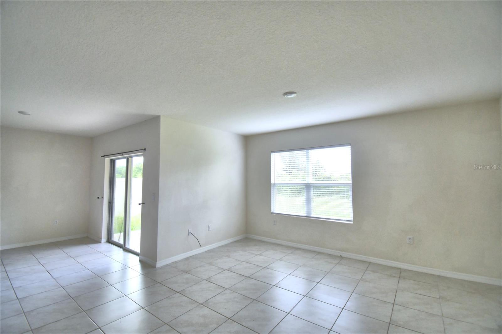 5628 Siltstone St Property Photo 32