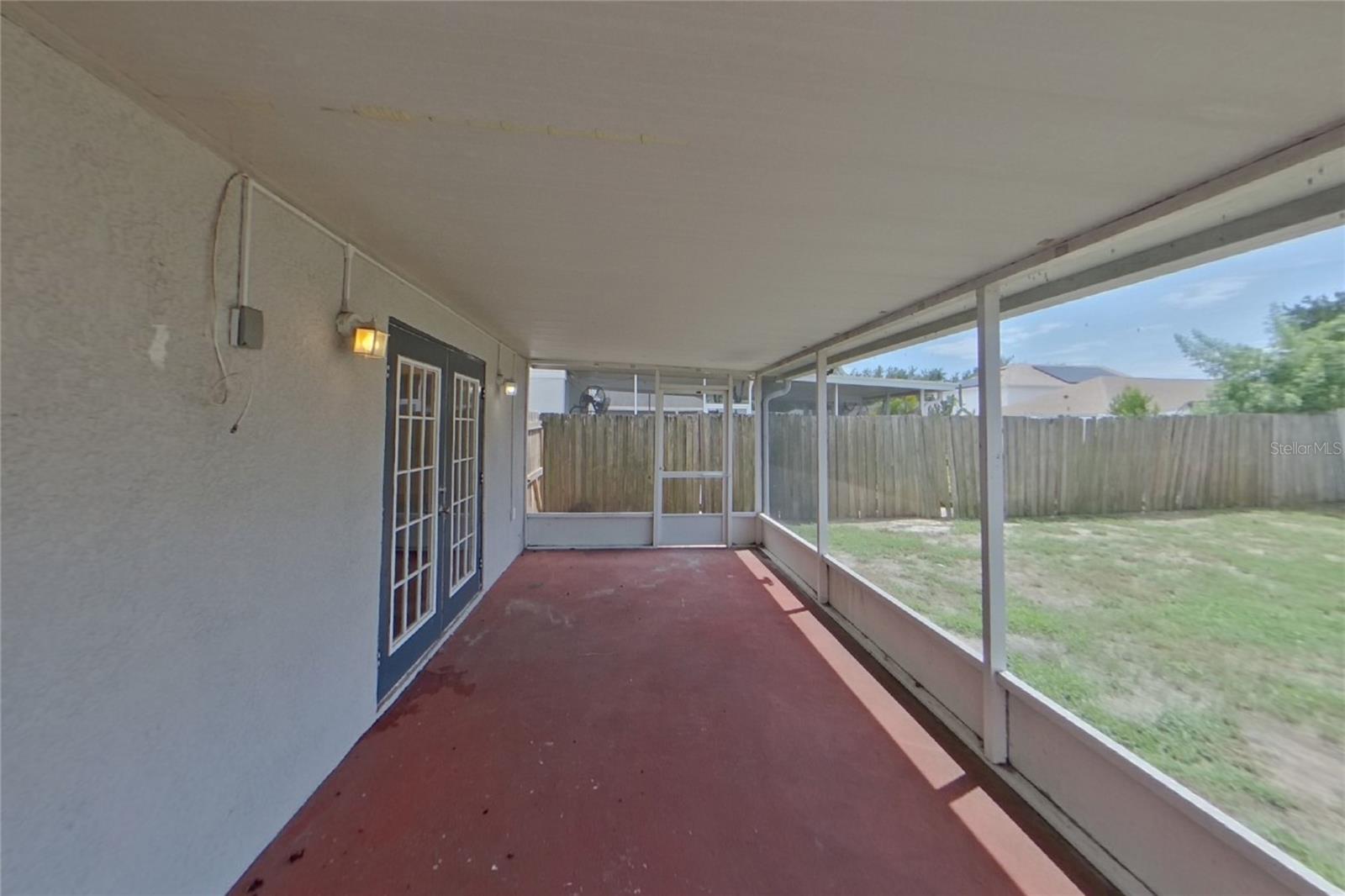 O6434921 Property Photo 18