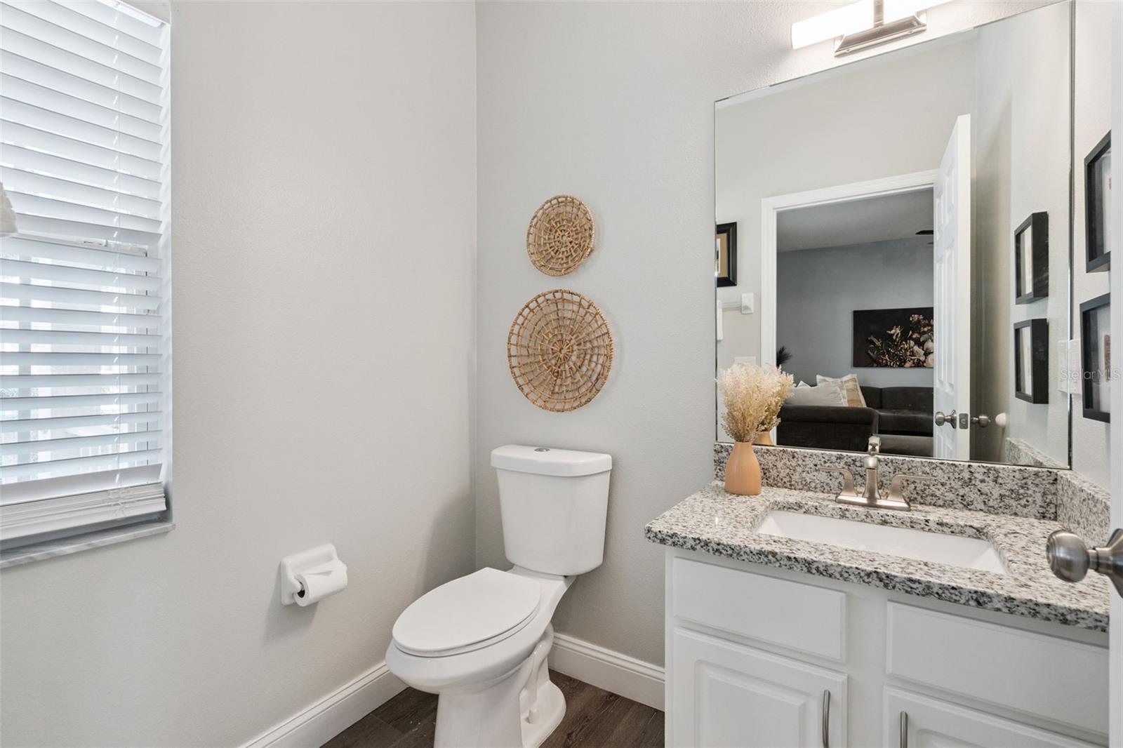 9734 Cypress Pine St Property Photo 5