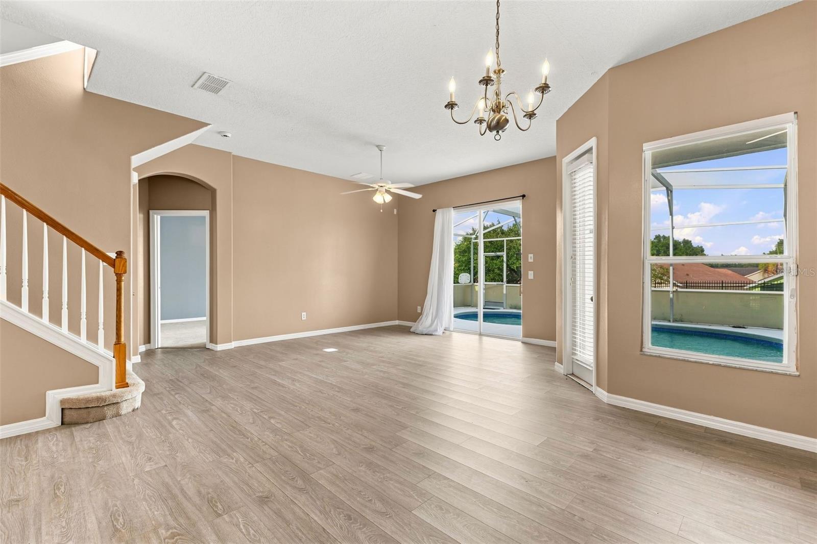 516 Brunello Dr Property Photo 3