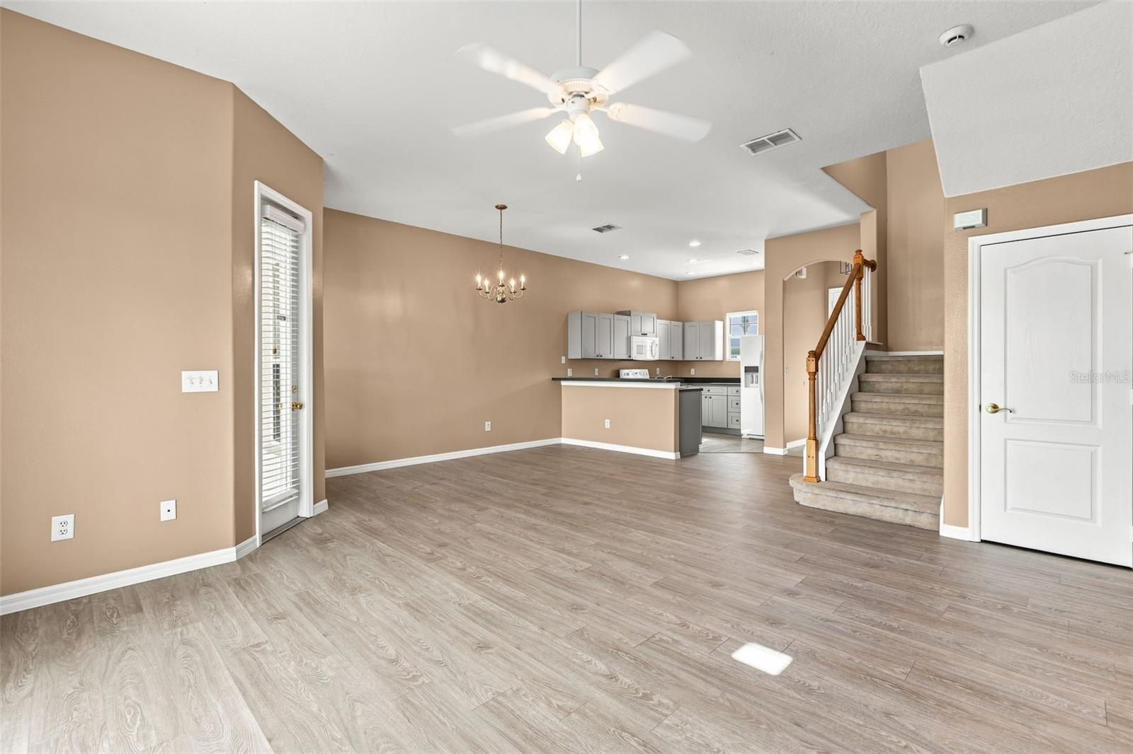 516 Brunello Dr Property Photo 5