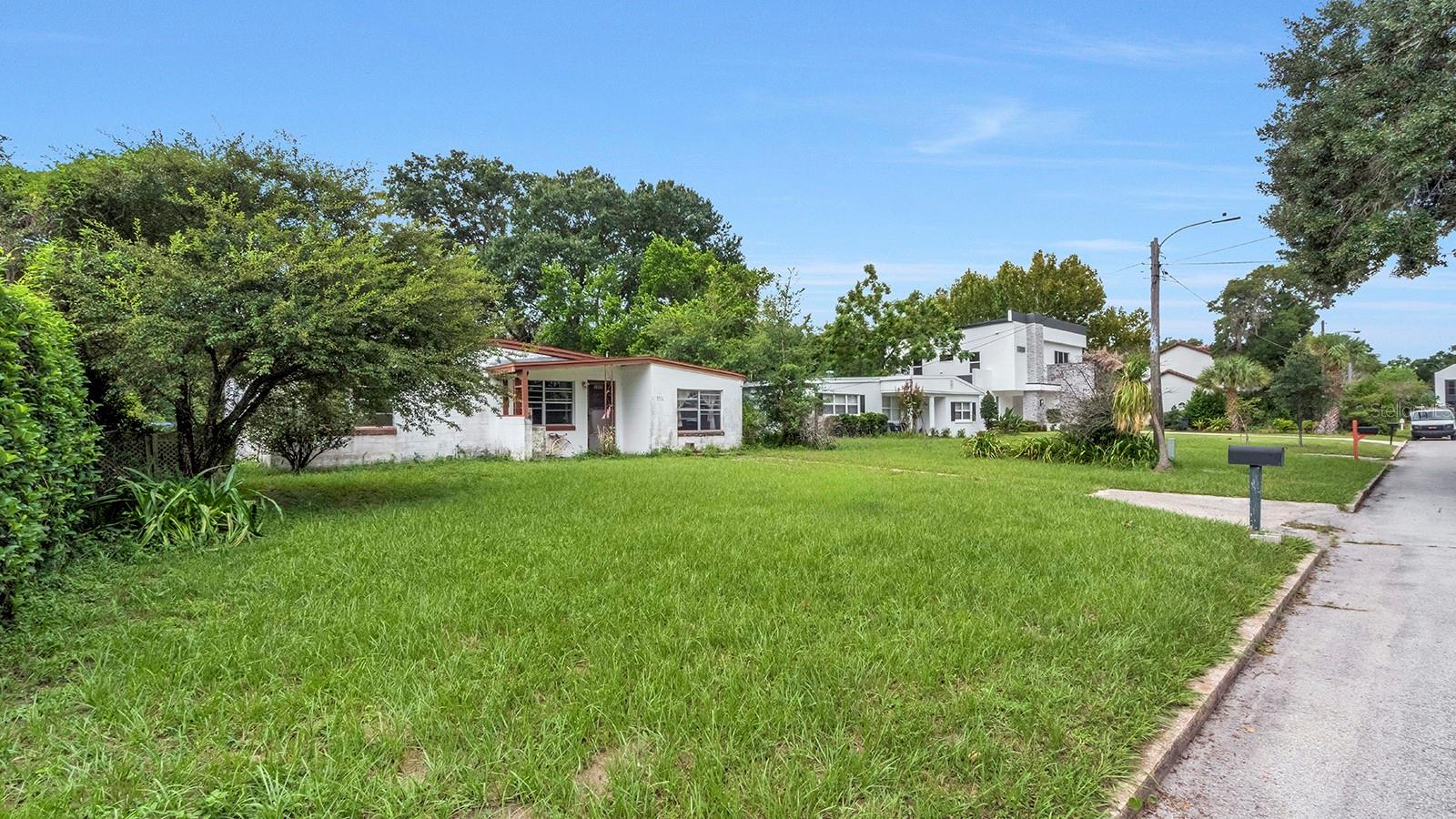 1416 Border Dr Property Photo 1