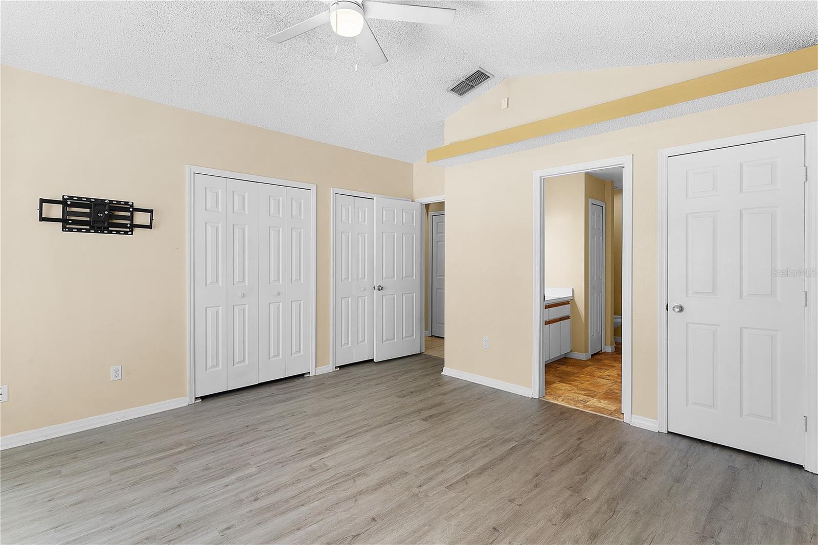 40045 Palm St Property Photo 12