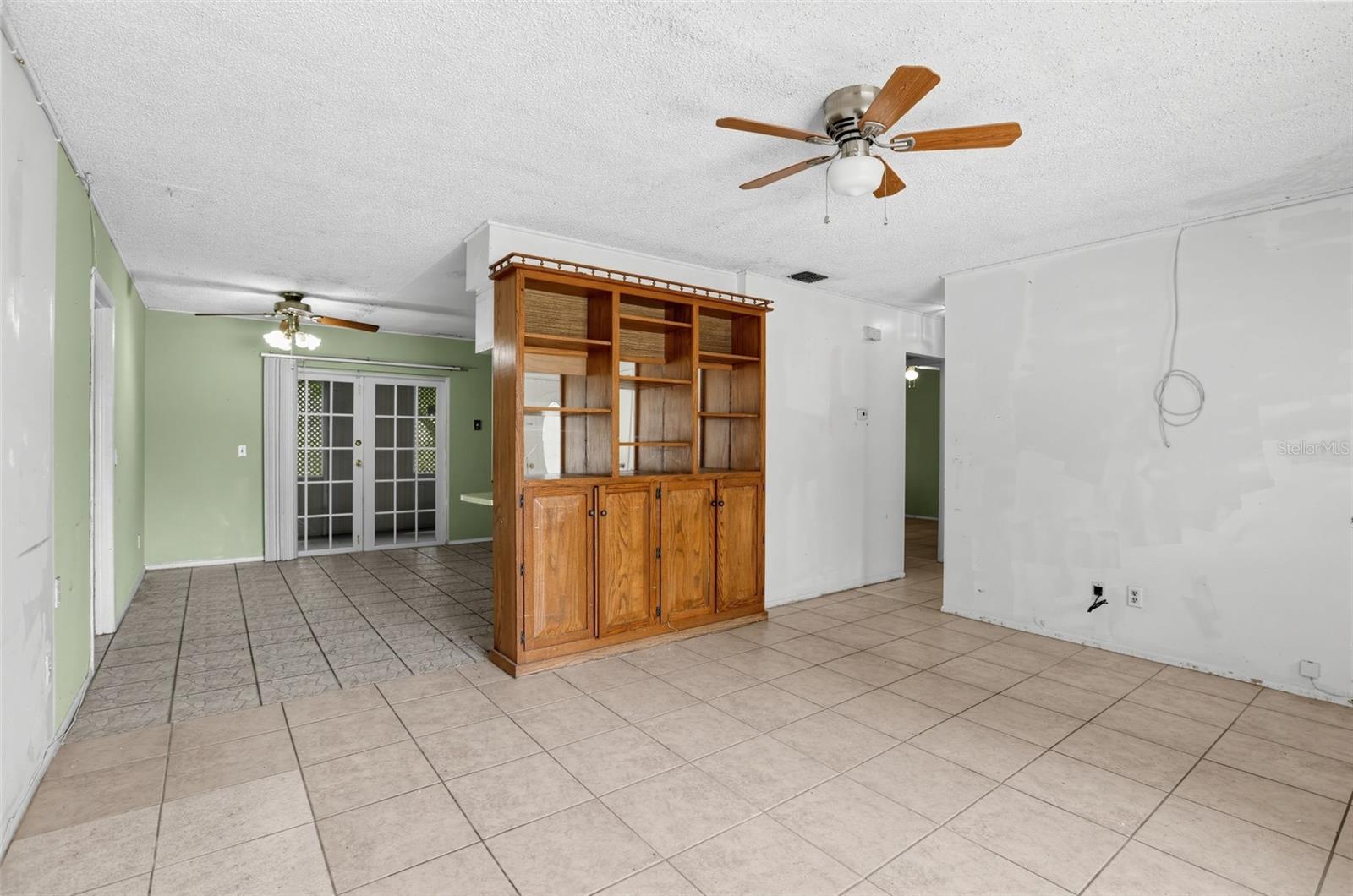 4409 Watch Hill Rd Property Photo 3