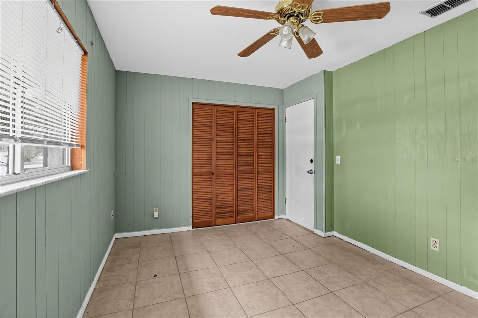 4409 Watch Hill Rd Property Photo 9