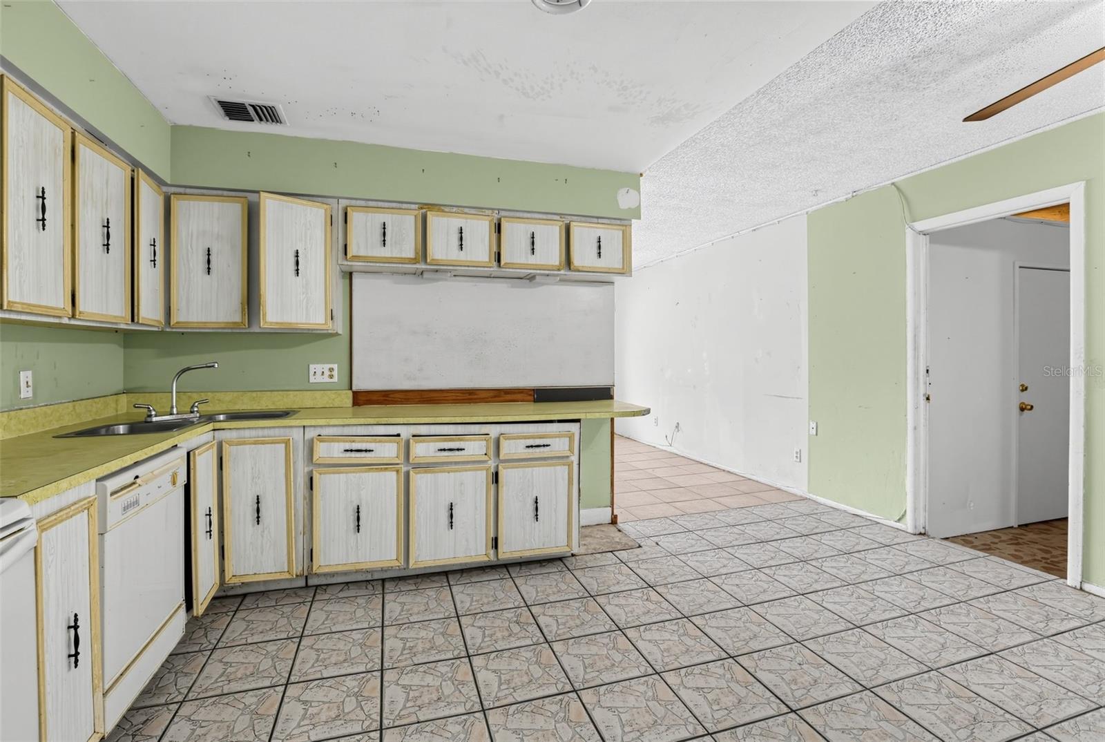 4409 Watch Hill Rd Property Photo 15