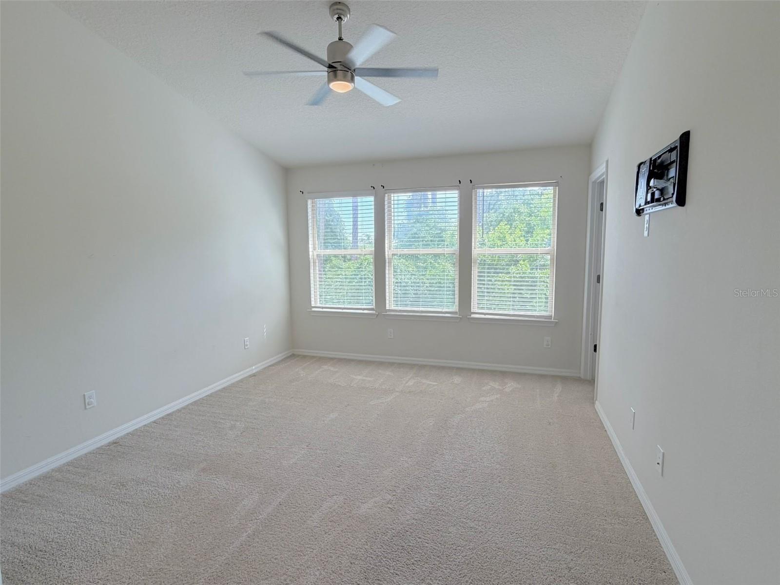 1288 Pavia Dr Property Photo 15
