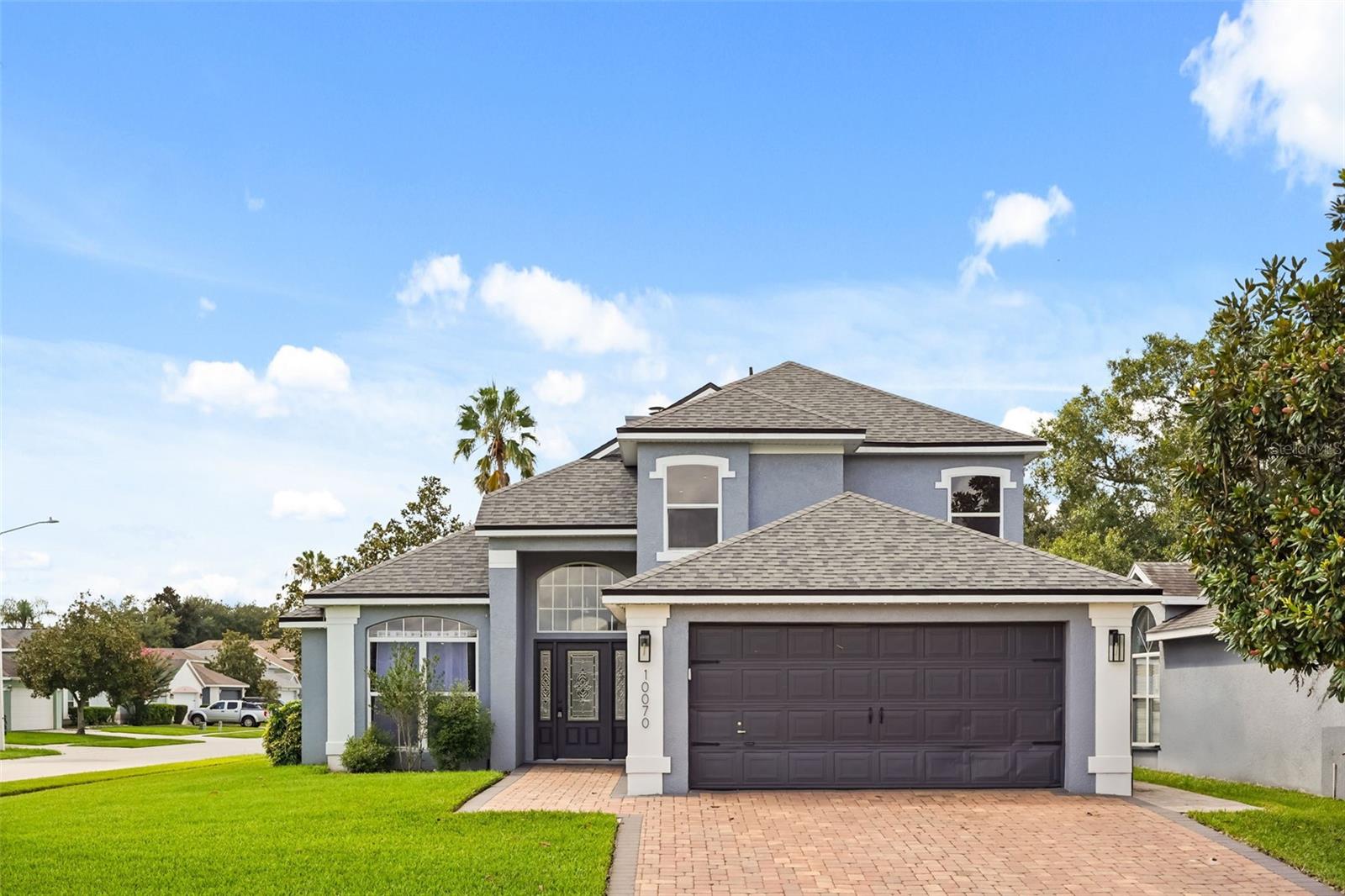 10070 RIVER GLEN CT