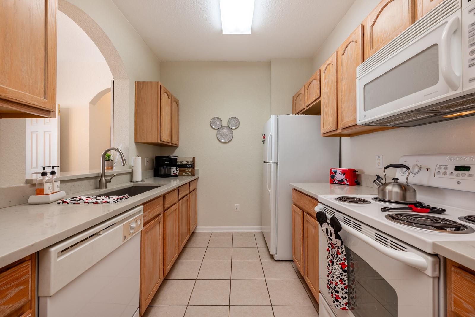 2778 Almaton Loop #204 Property Photo 4