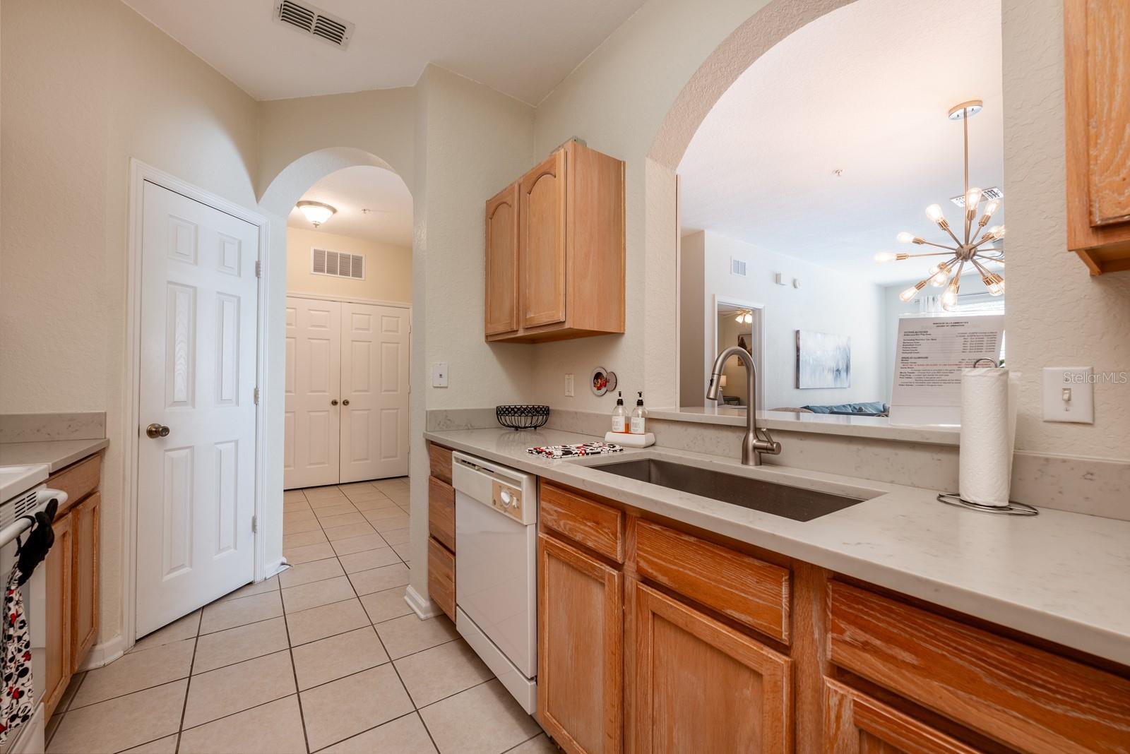 2778 Almaton Loop #204 Property Photo 5