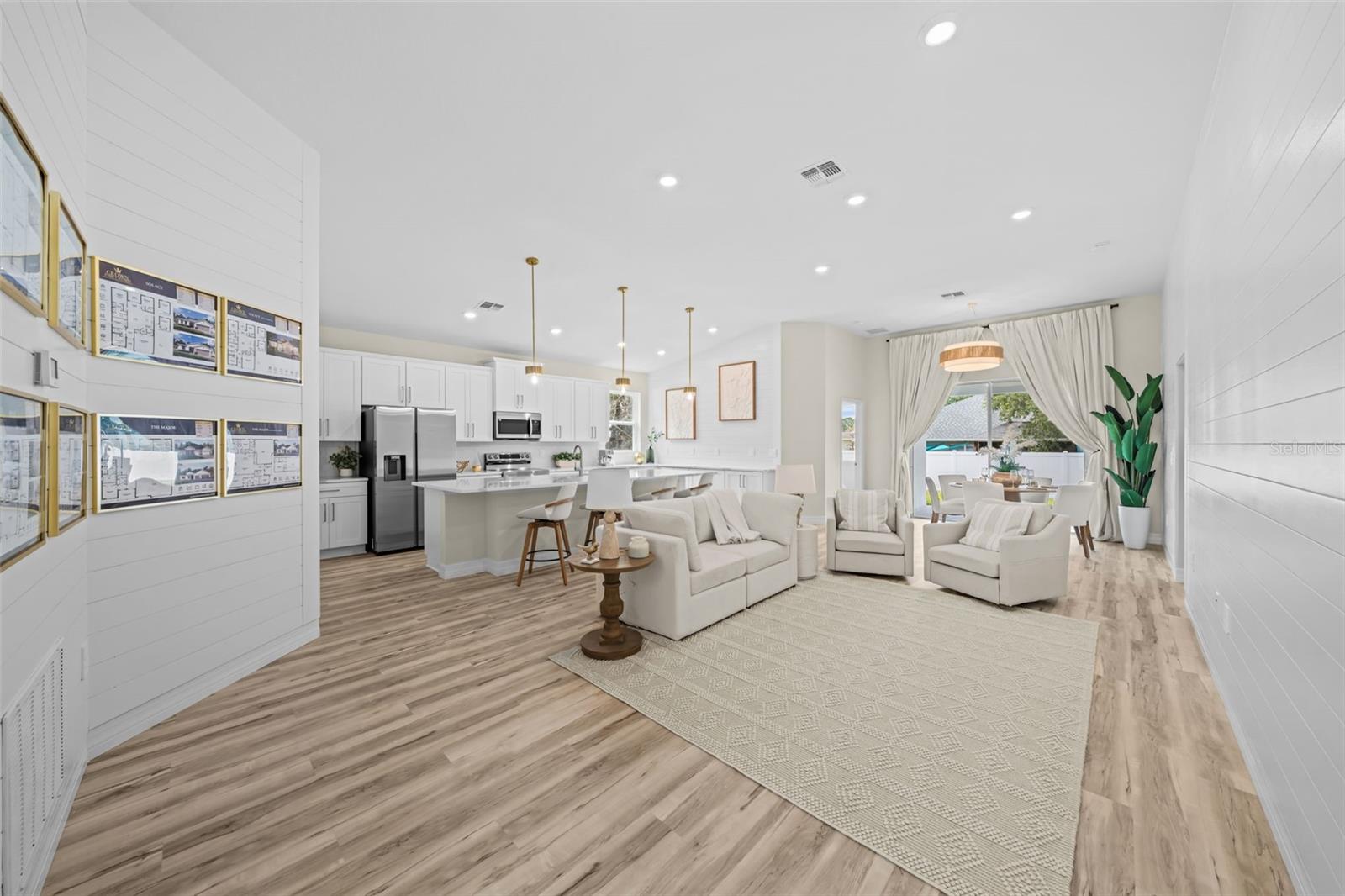 O6435013 Property Photo 6