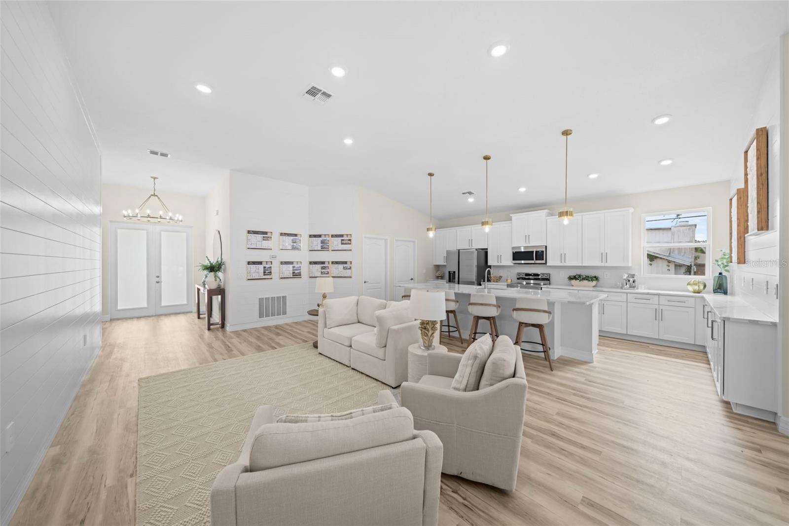 O6435013 Property Photo 12