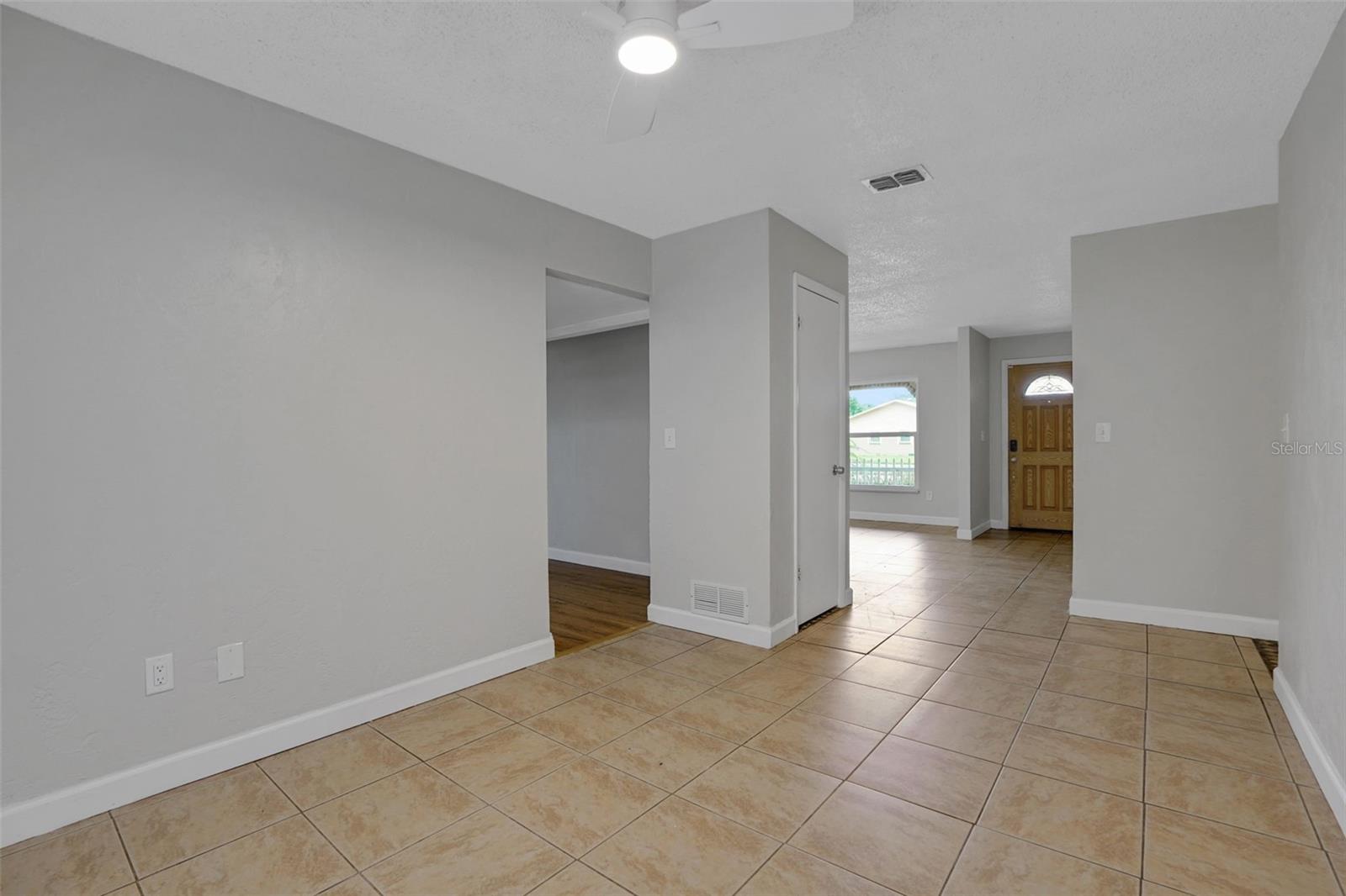 169 Leisure Cir Property Photo 8
