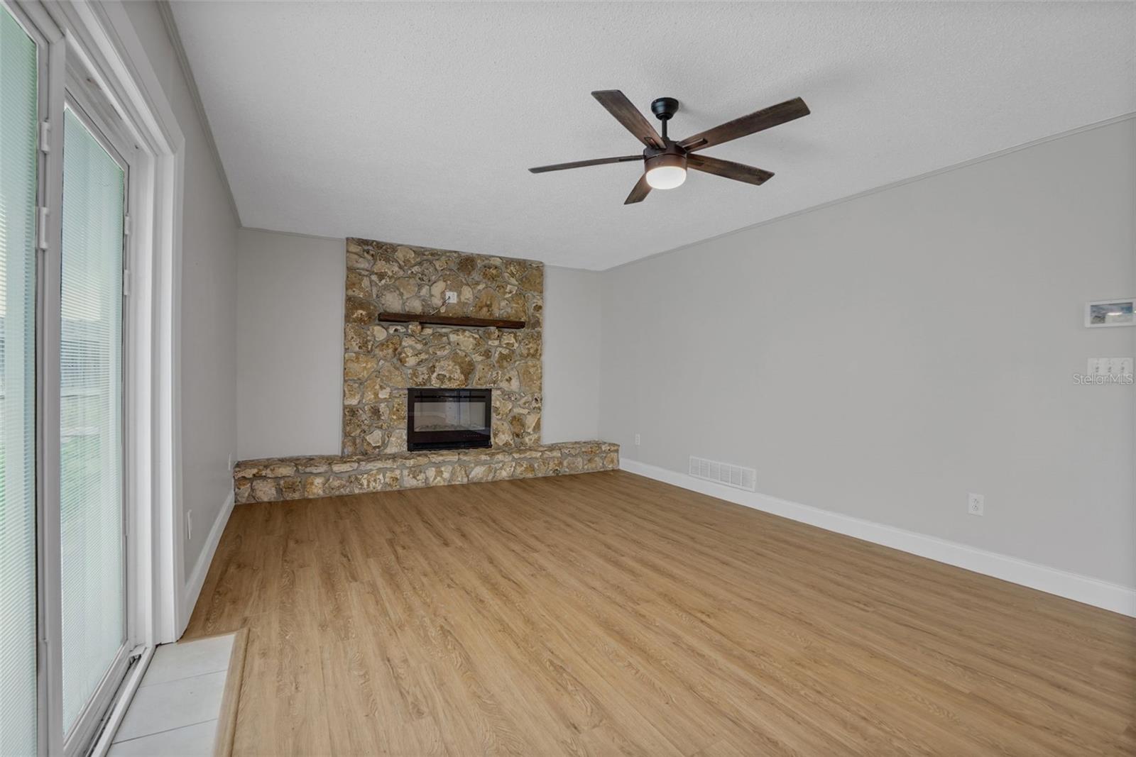 169 Leisure Cir Property Photo 12