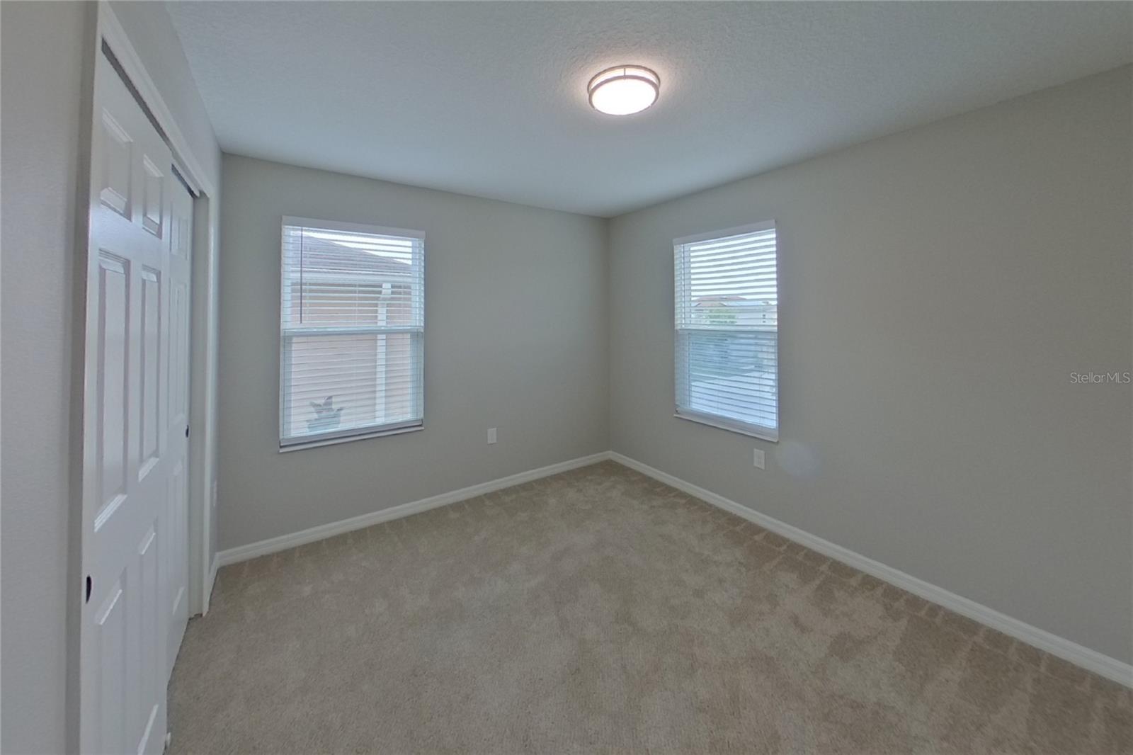 O6435030 Property Photo 11