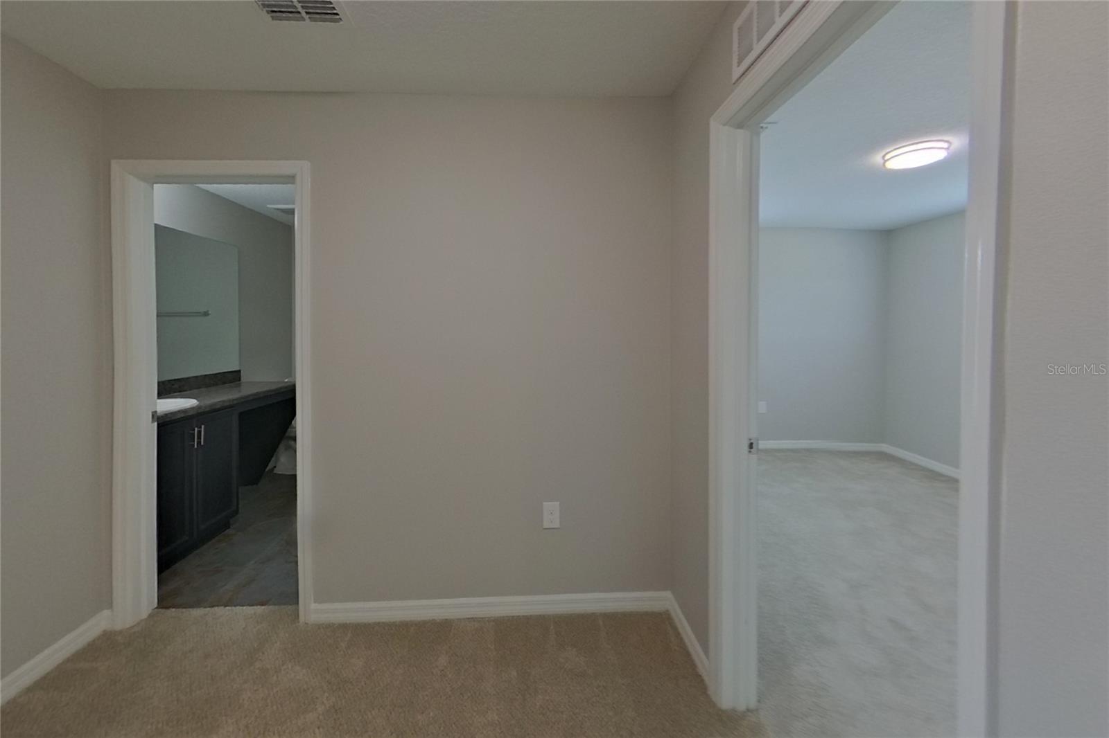 O6435030 Property Photo 16