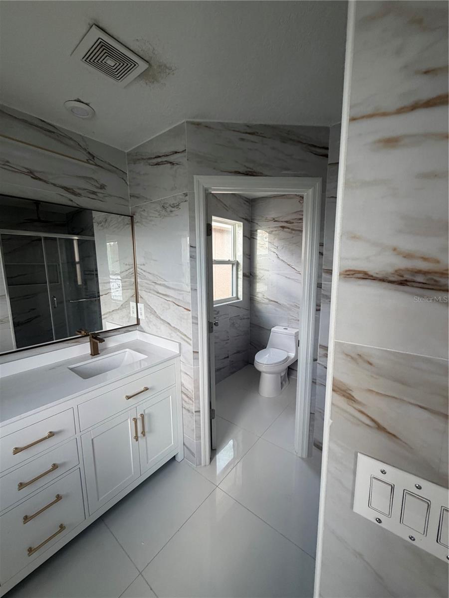 2551 Avian Loop Property Photo 9