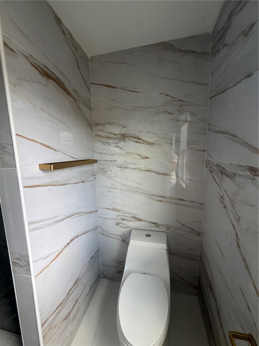 2551 Avian Loop Property Photo 17