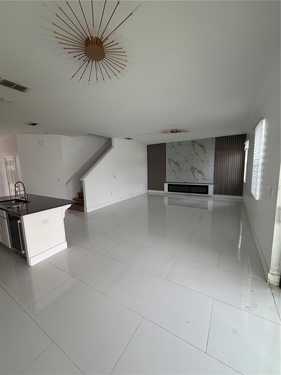 2551 Avian Loop Property Photo 21