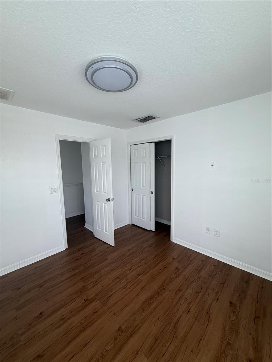 2551 Avian Loop Property Photo 23