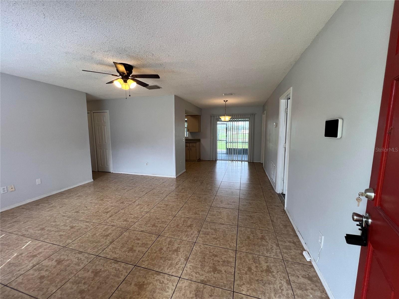 6829 Alpert Dr Property Photo 4