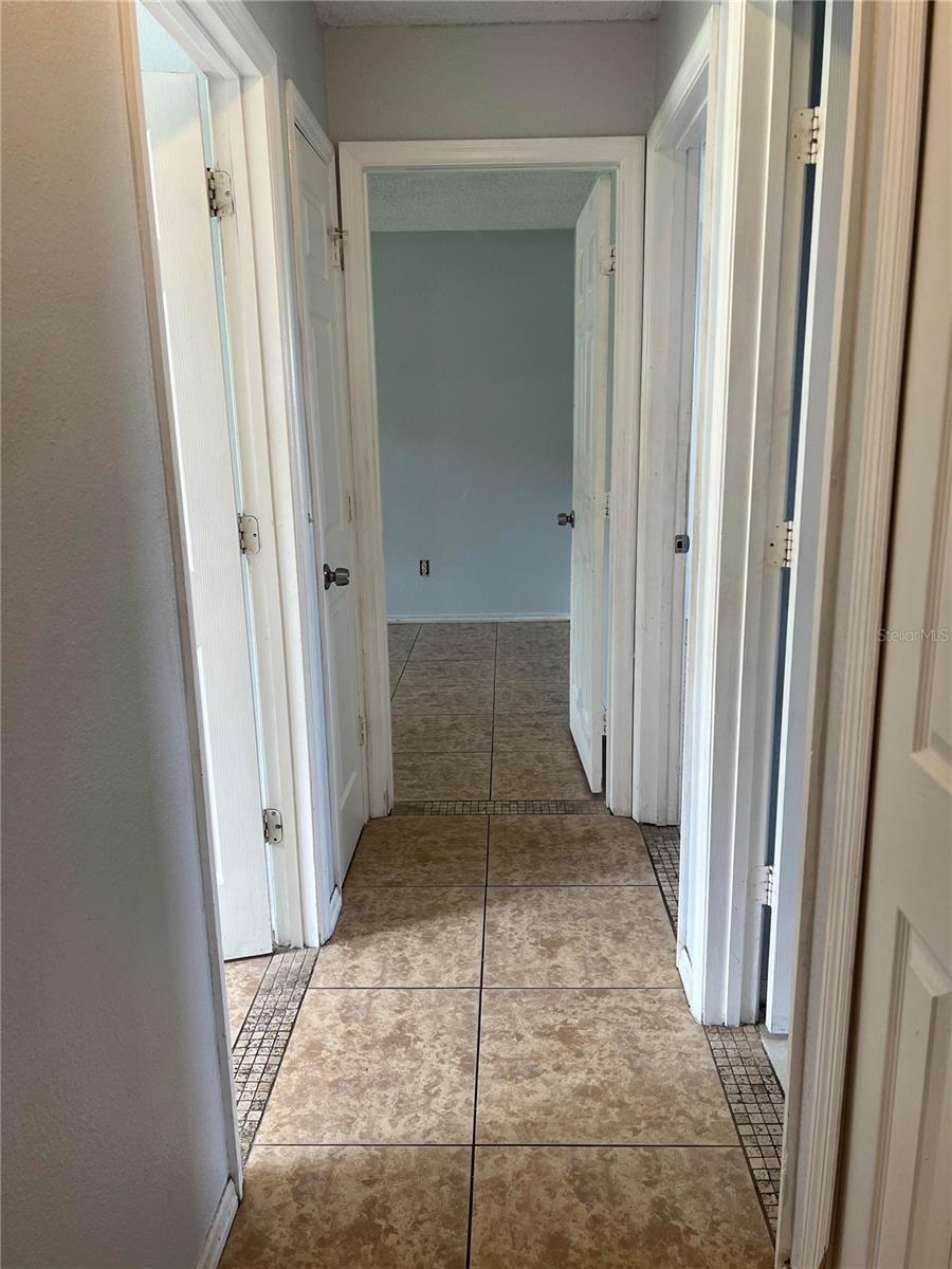 6829 Alpert Dr Property Photo 10