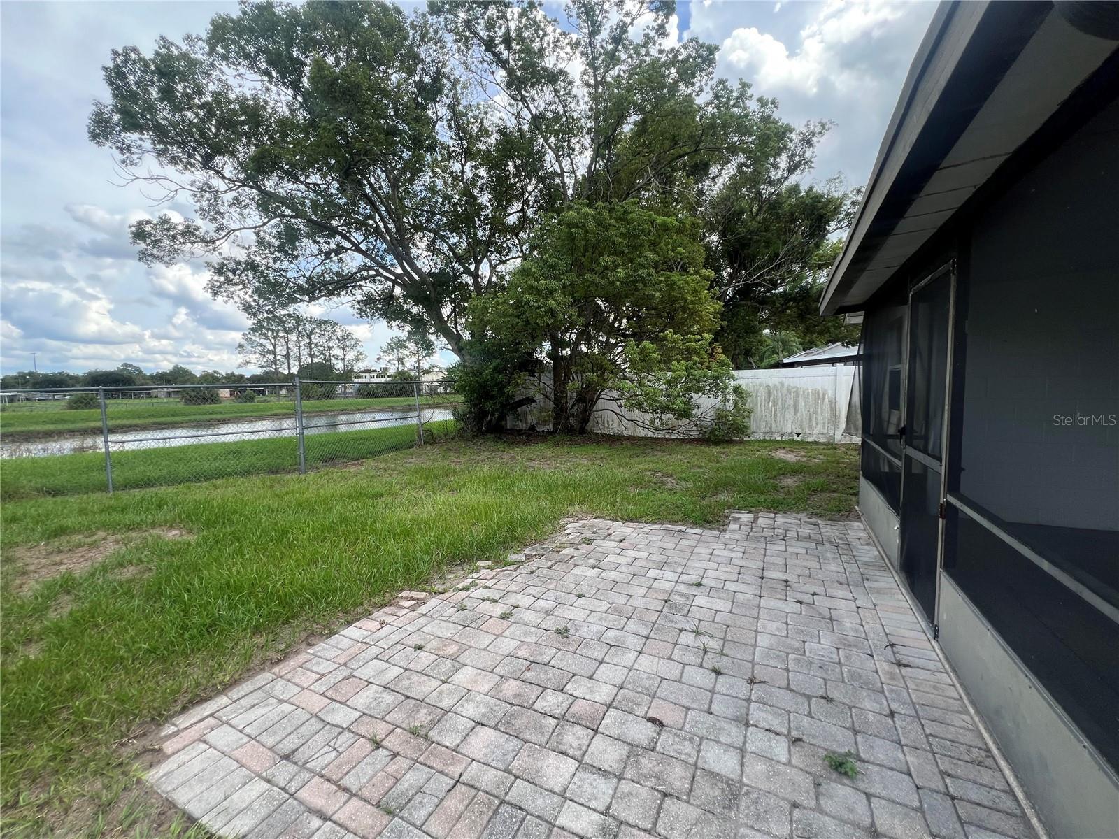 6829 Alpert Dr Property Photo 20