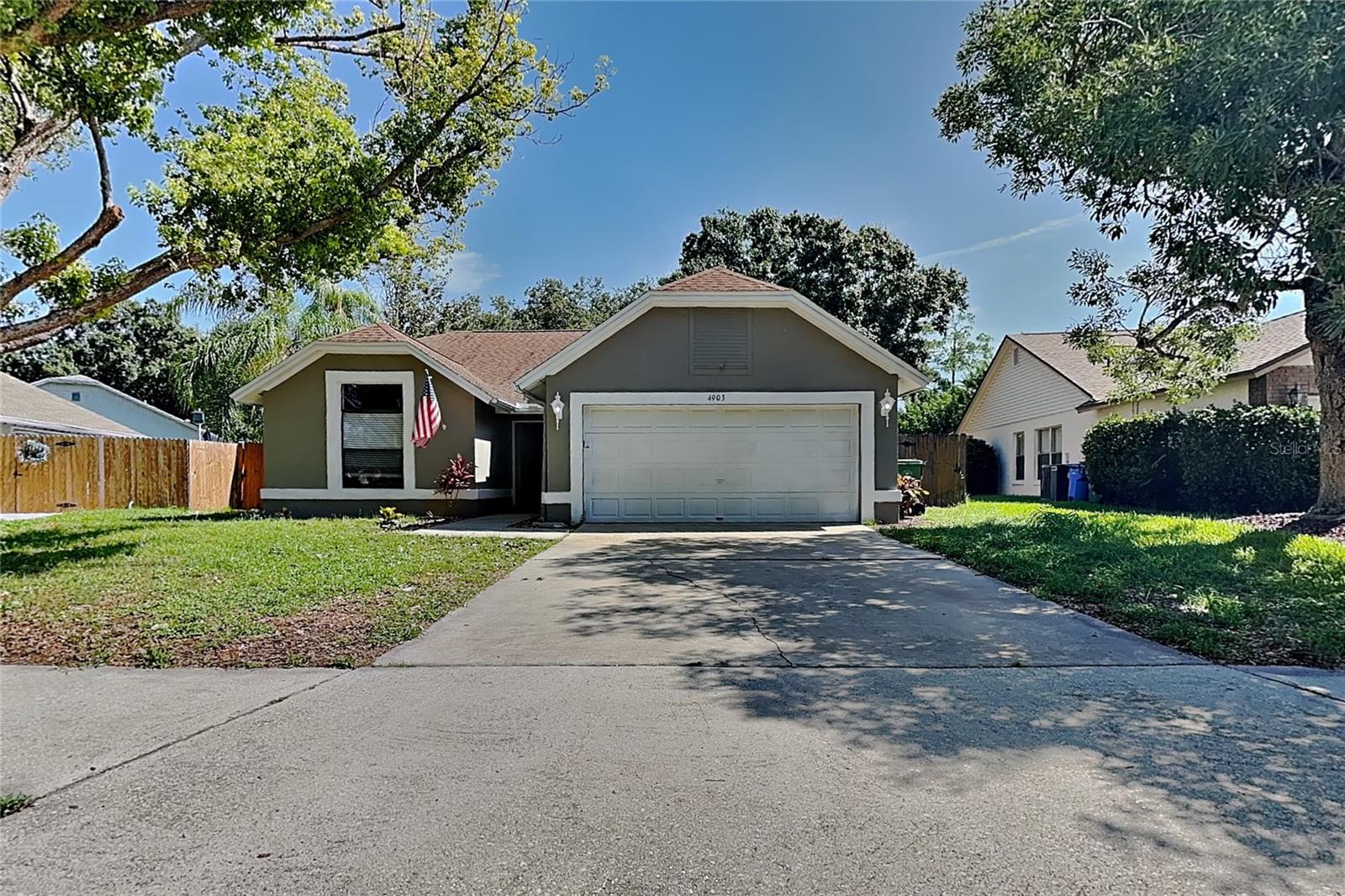 O6435041 Property Photo 1