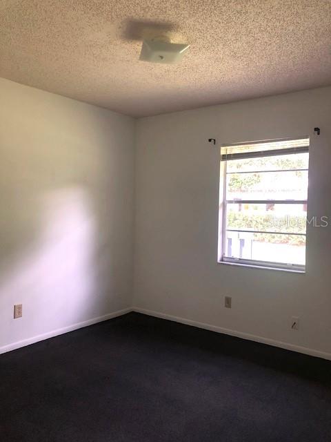 1195 W 16th St #b Property Photo 11