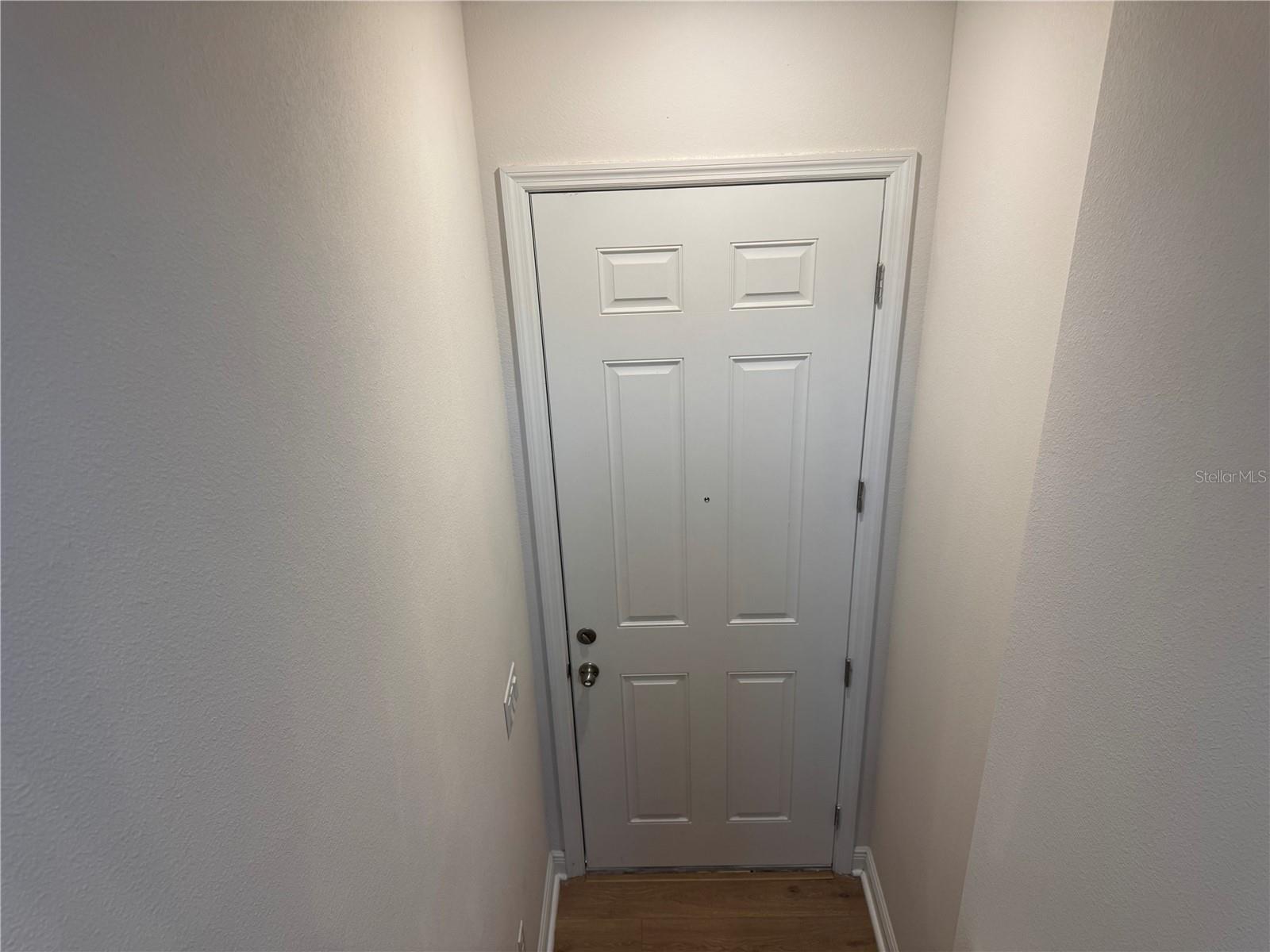 5364 Spaderdock Ln #apt-above-garage Property Photo 2