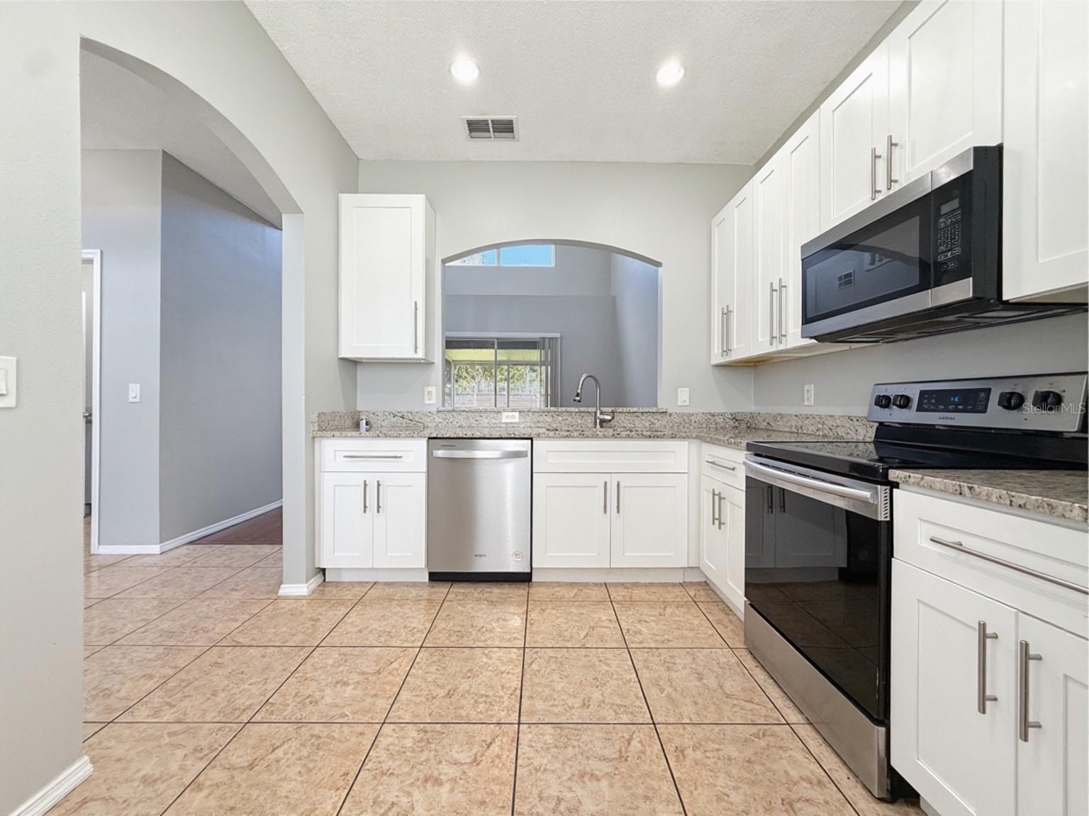 13180 Summerton Dr Property Photo 6