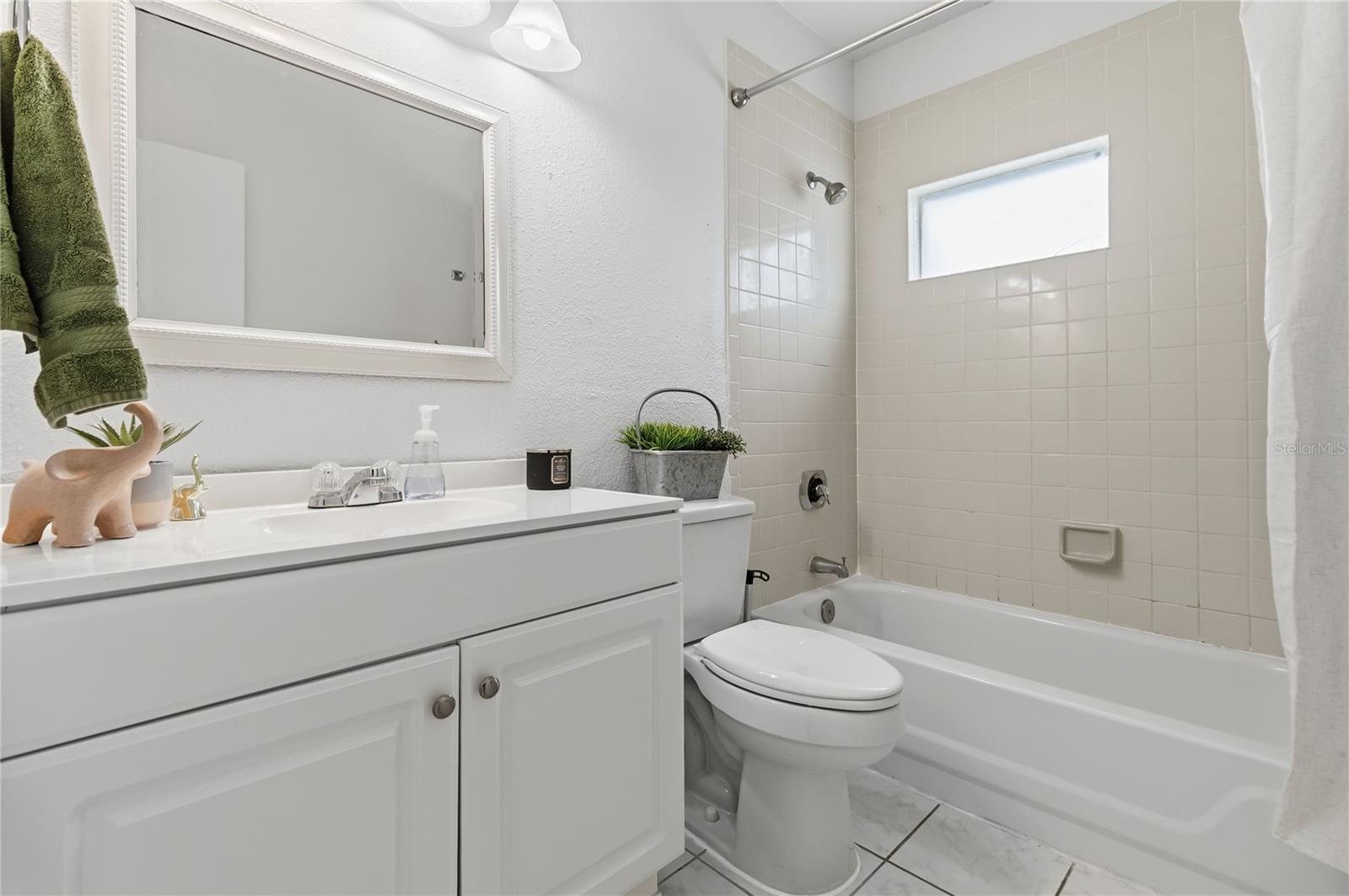 2948 Colorado Ave Property Photo 22