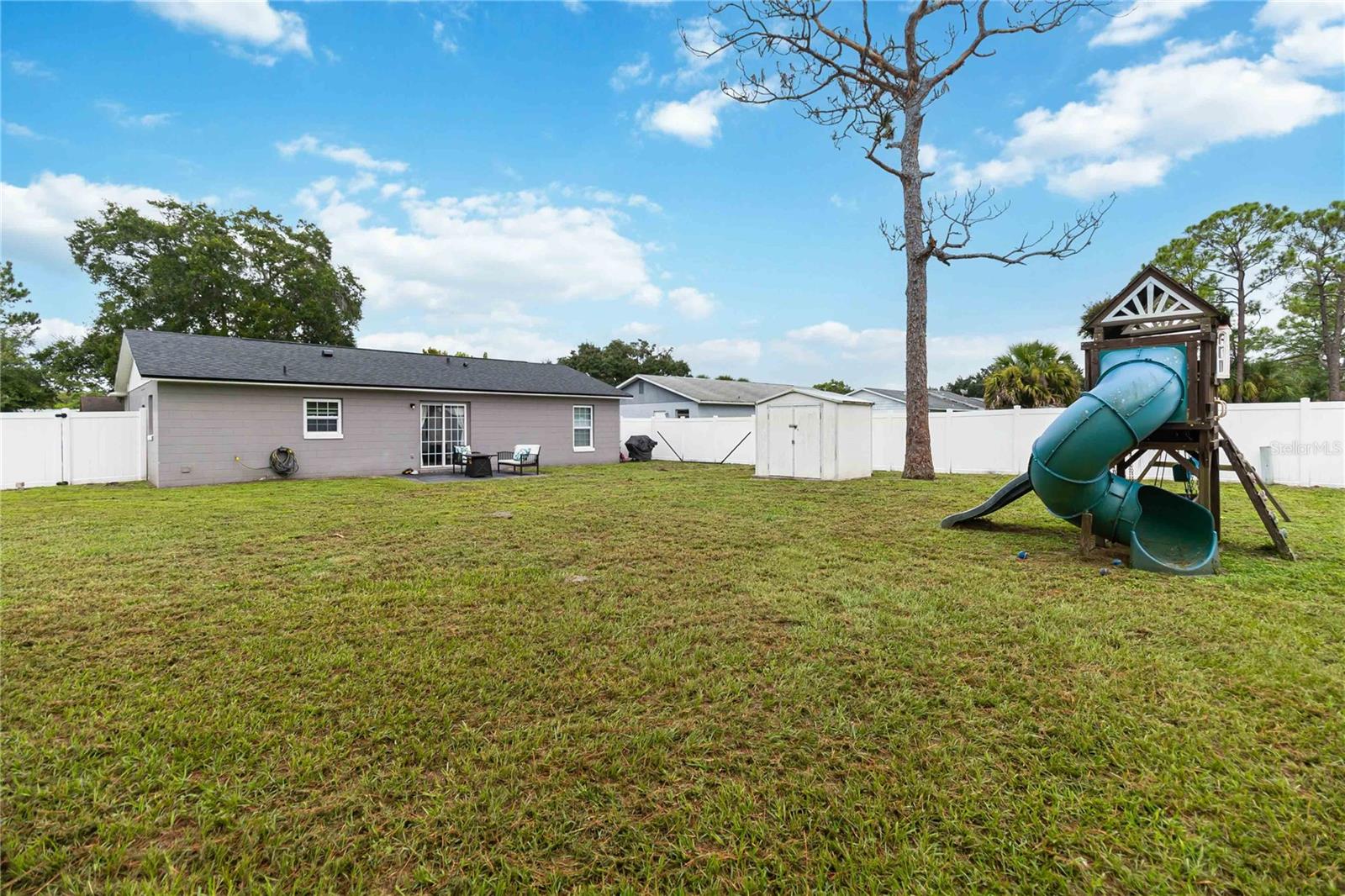 2948 Colorado Ave Property Photo 25