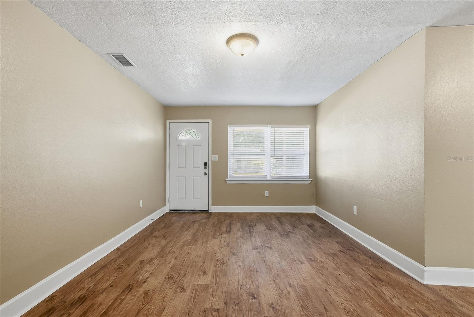 3521 Arch St Property Photo 8
