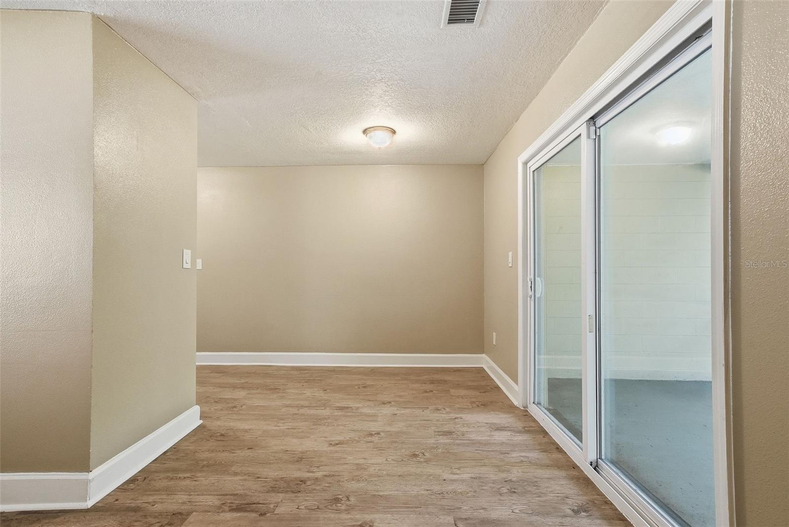3521 Arch St Property Photo 11
