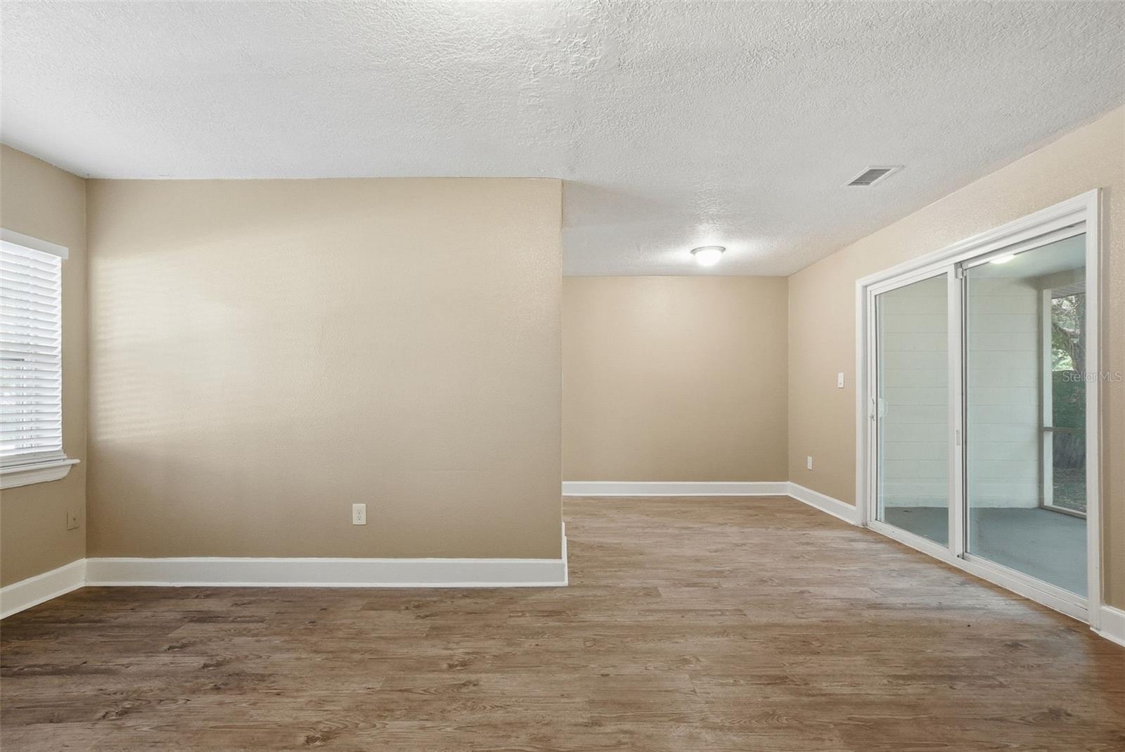 3521 Arch St Property Photo 12