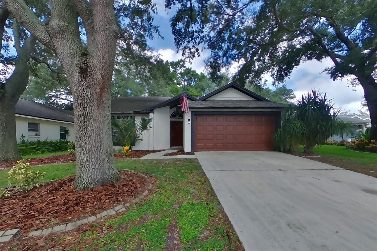 O6435101 Property Photo 1