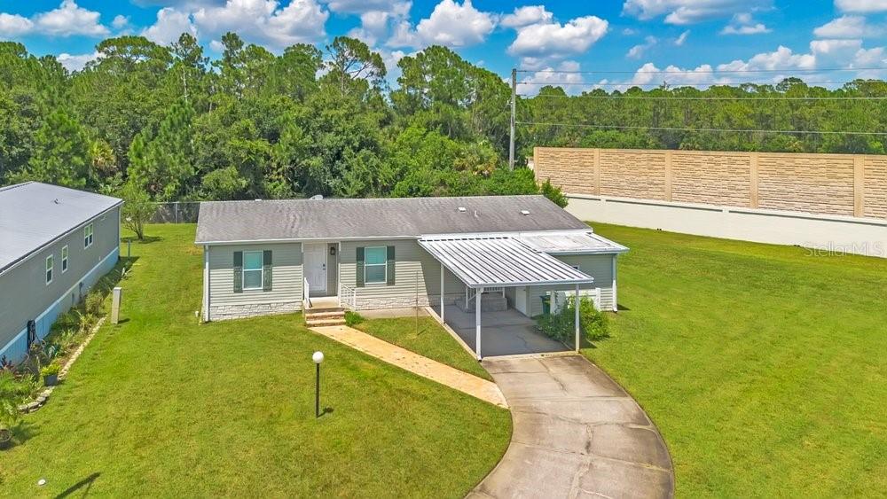 585 Outer Dr Property Photo 32