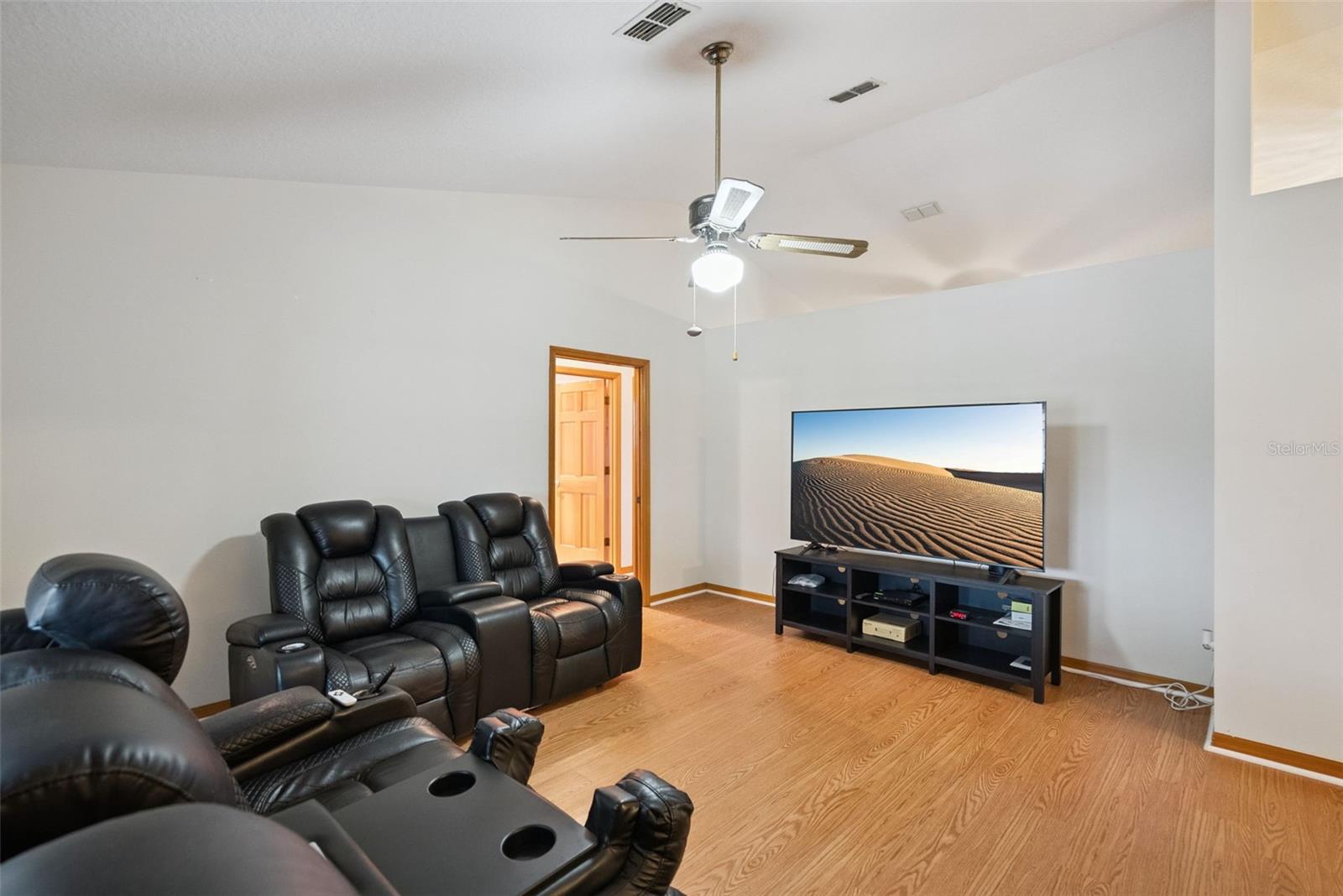 1302 Lydia Dr Property Photo 12
