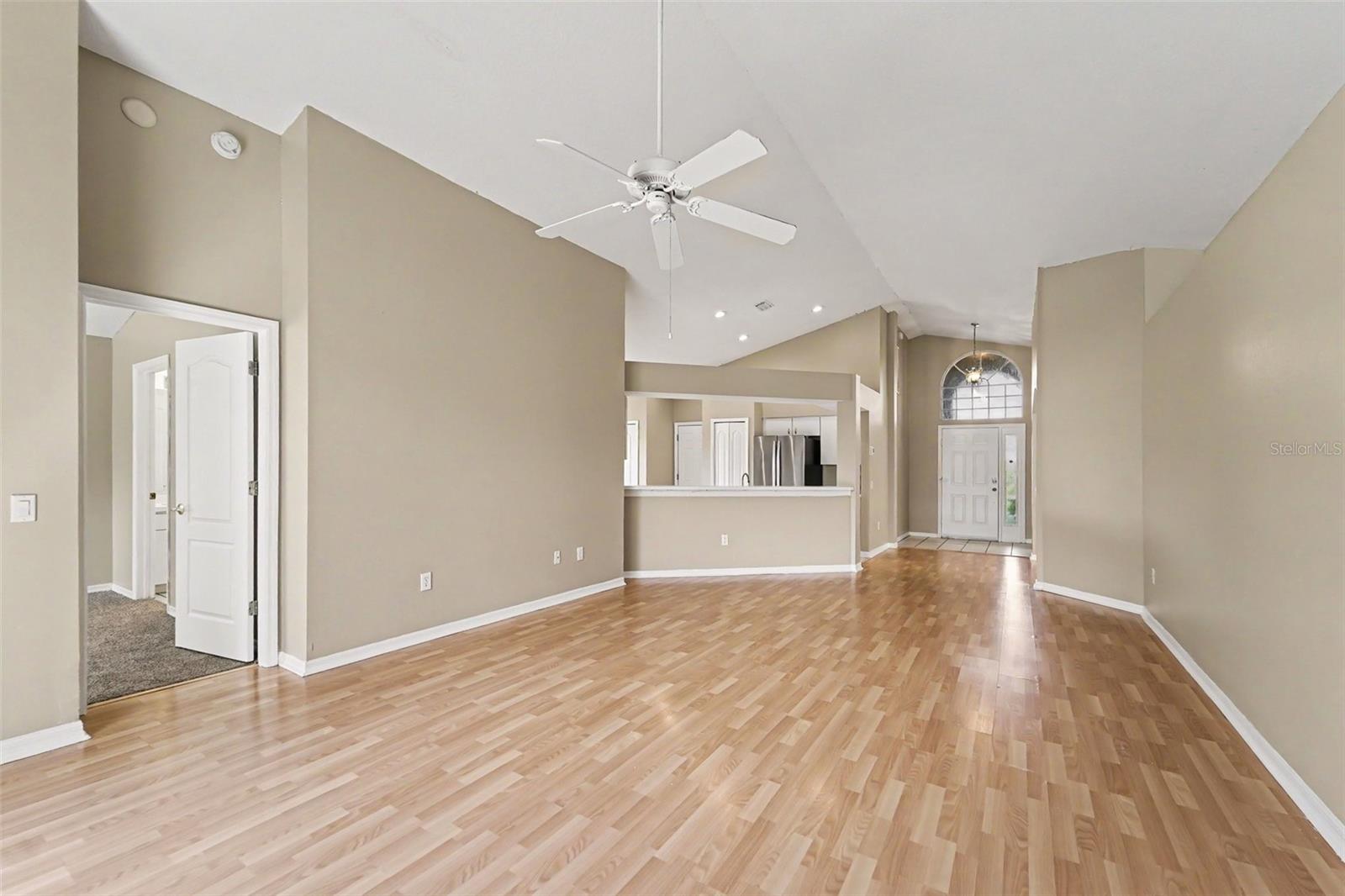 29412 Sea Dahlia Pass Property Photo 4