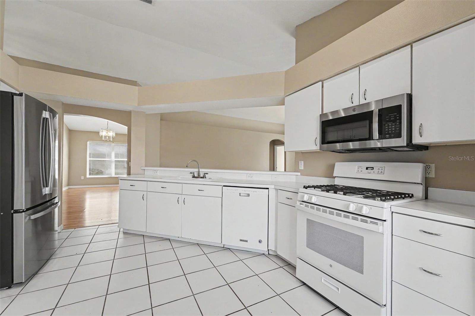29412 Sea Dahlia Pass Property Photo 7