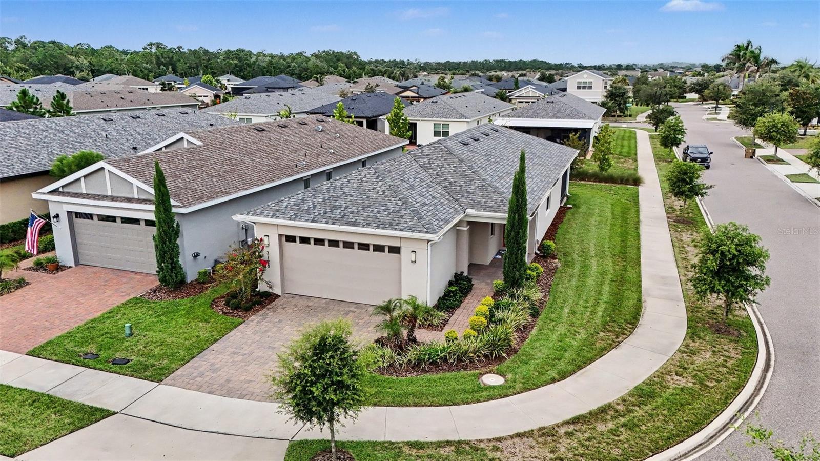 3128 Songbird Cir Property Photo 3