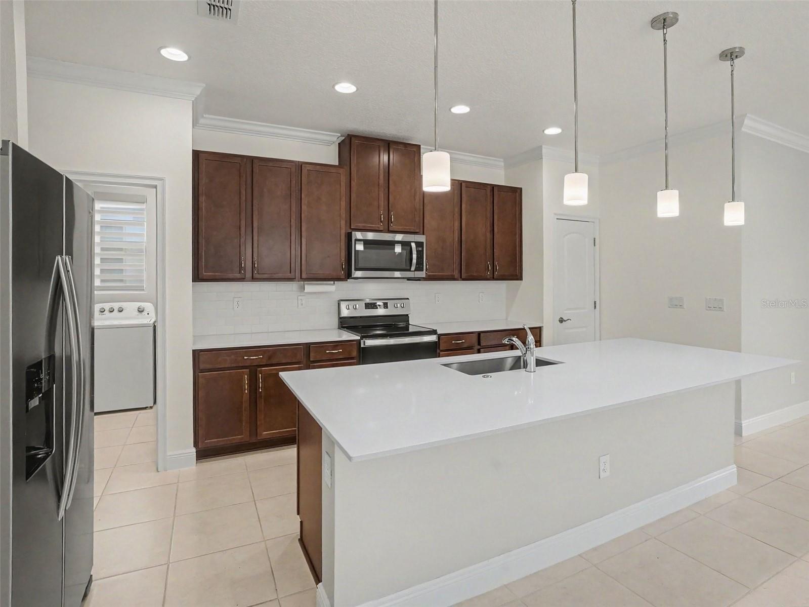 3128 Songbird Cir Property Photo 12