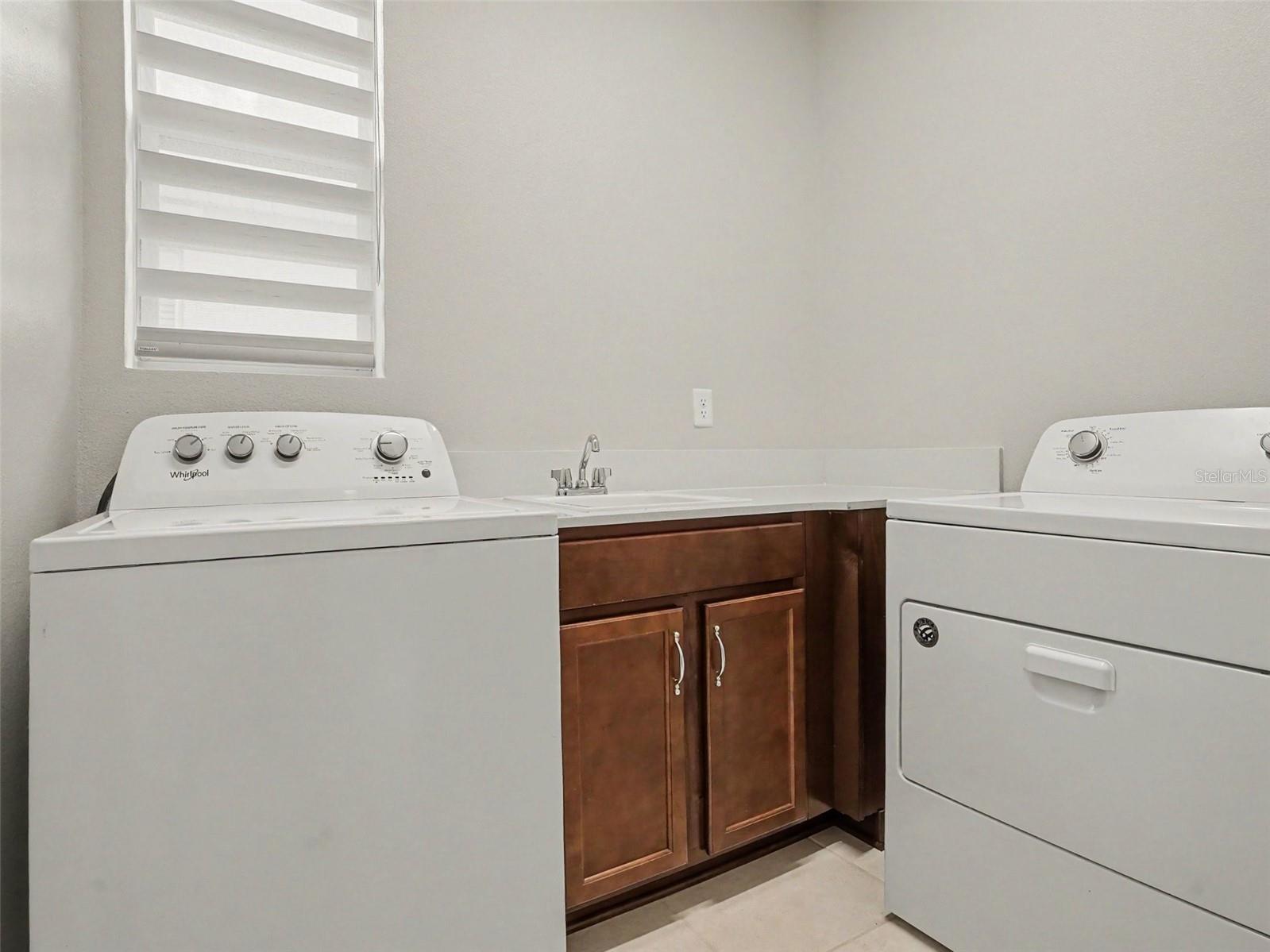 3128 Songbird Cir Property Photo 13