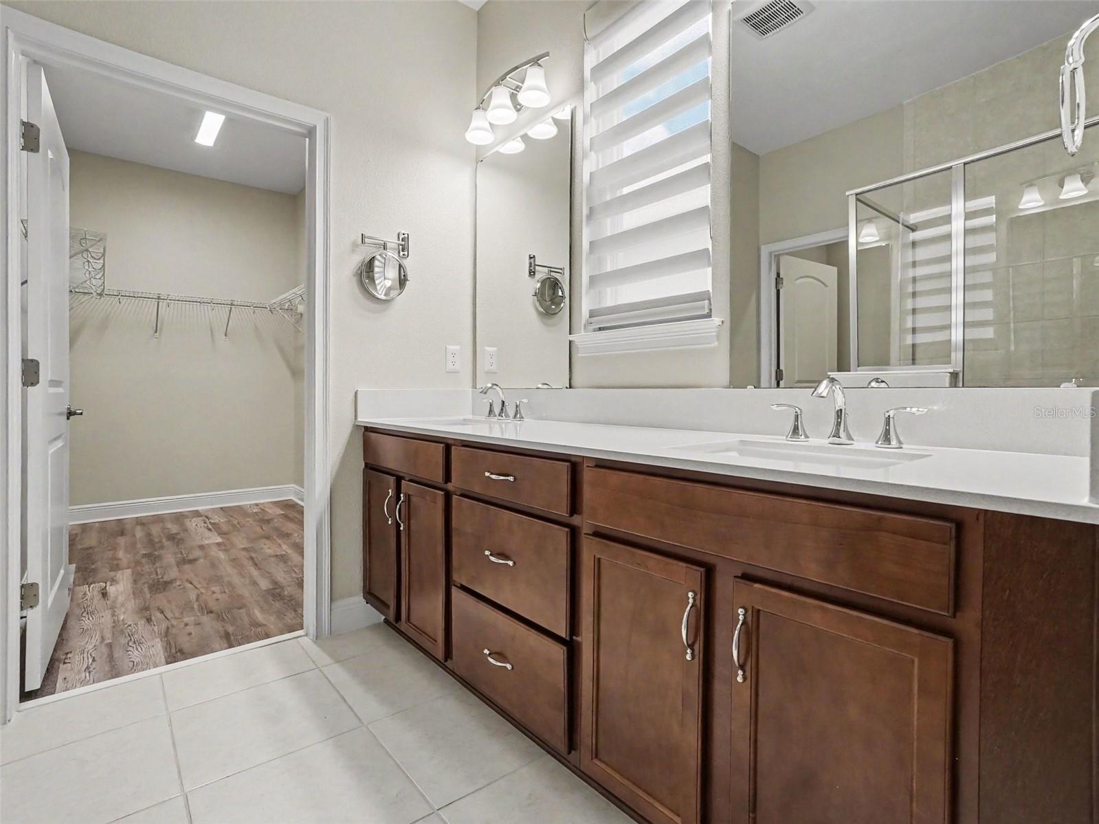3128 Songbird Cir Property Photo 18