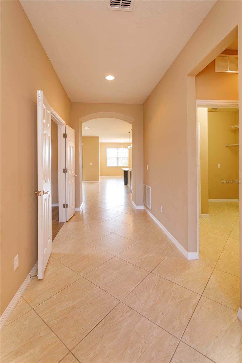 672 Cordoba Dr Property Photo 6